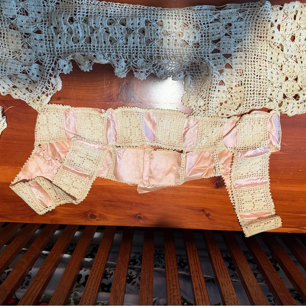 Victorian hand made lace yoke accessories .